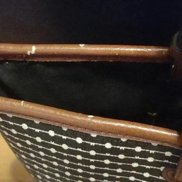 Fossil Rachel largeTote black/white‎ brown trim magnetic closure - Picture 6 of 8